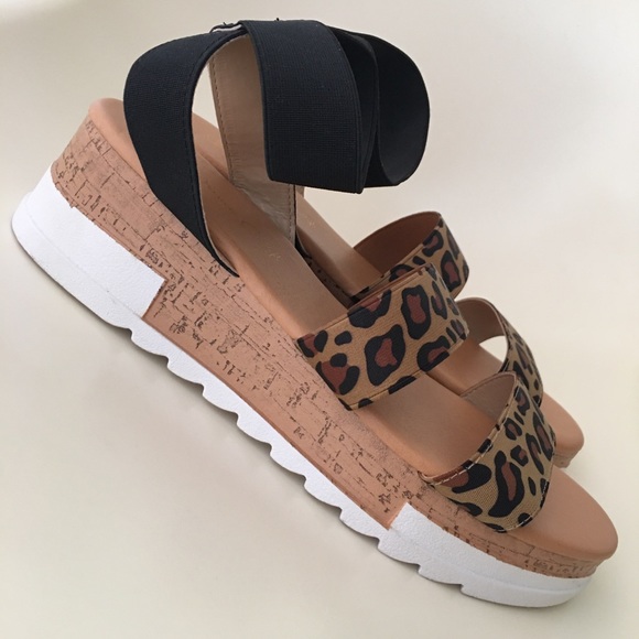 Animal Print Platform Sandals Sz 11 - Picture 5 of 8